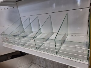 Конфетница шириной 40 см.